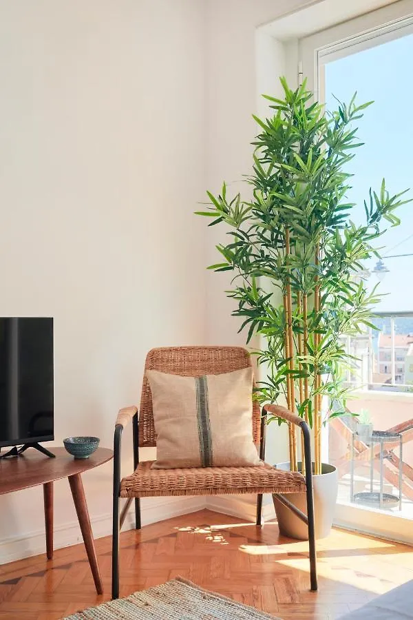 Appartamento Enjoy The Sunny Balcony, By Timecooler Lisbona Portogallo